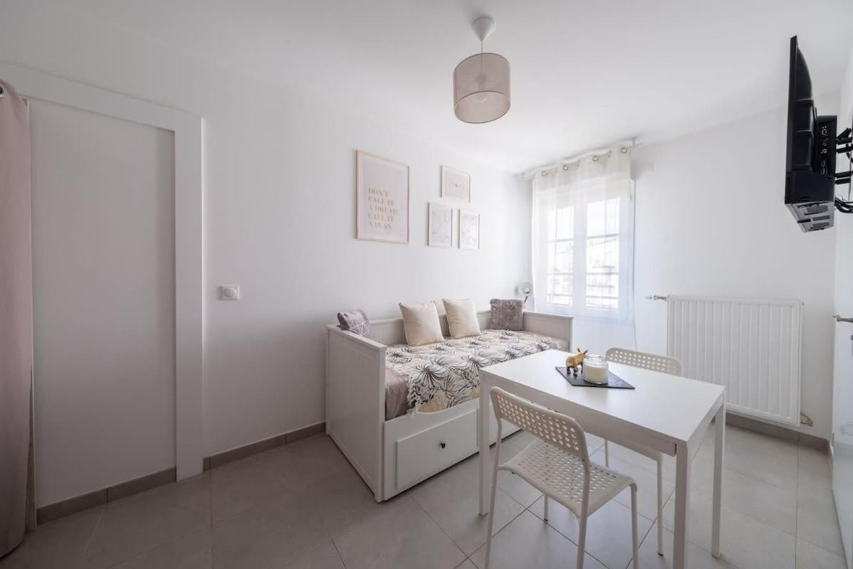 S5 Disney Studio Appartement Cosy Серри Экстерьер фото