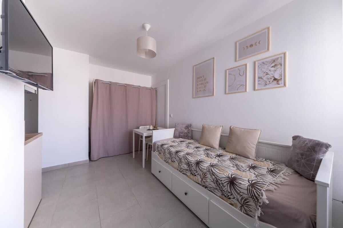 S5 Disney Studio Appartement Cosy Серри Экстерьер фото